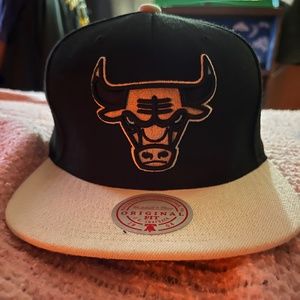 Mitchell and Ness Chicago bulls Oreo hat